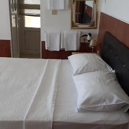 Efua Hotel